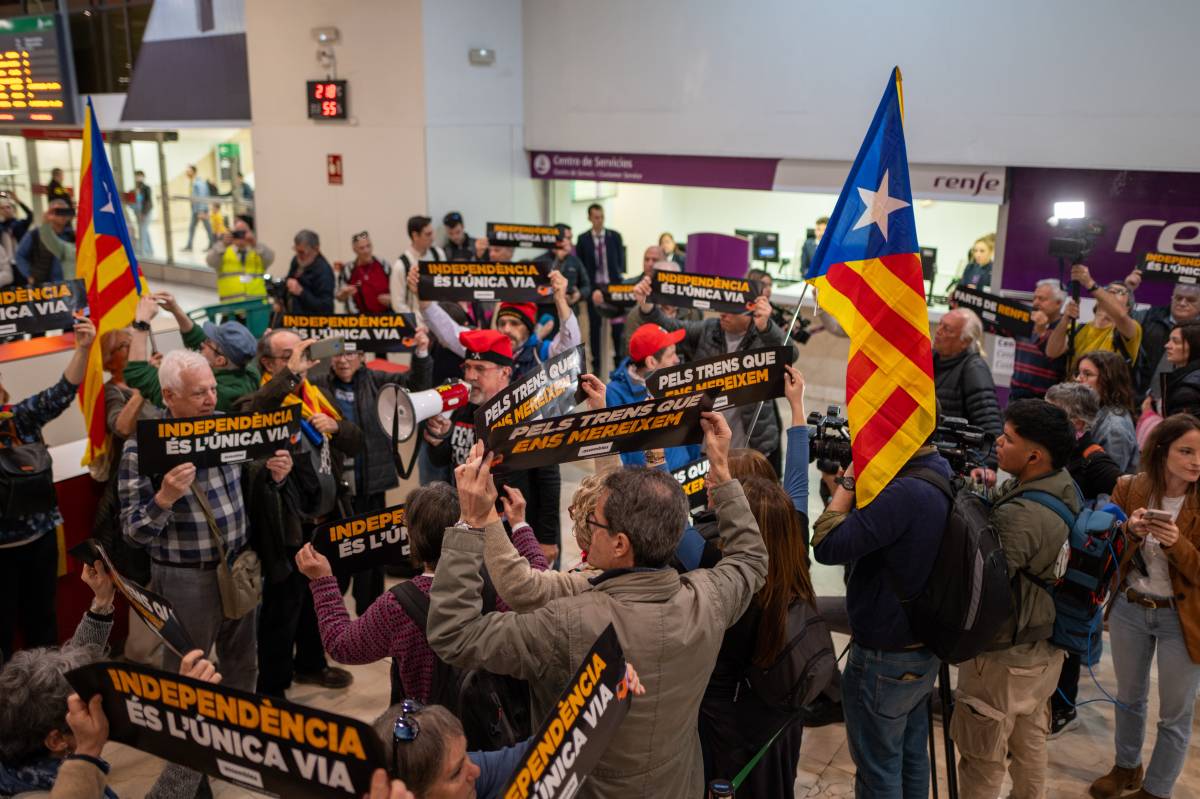 L'ANC i el Consell de la República convoquen una manifestació per al 7 de febrer a Barcelona amb el lema «Prou»