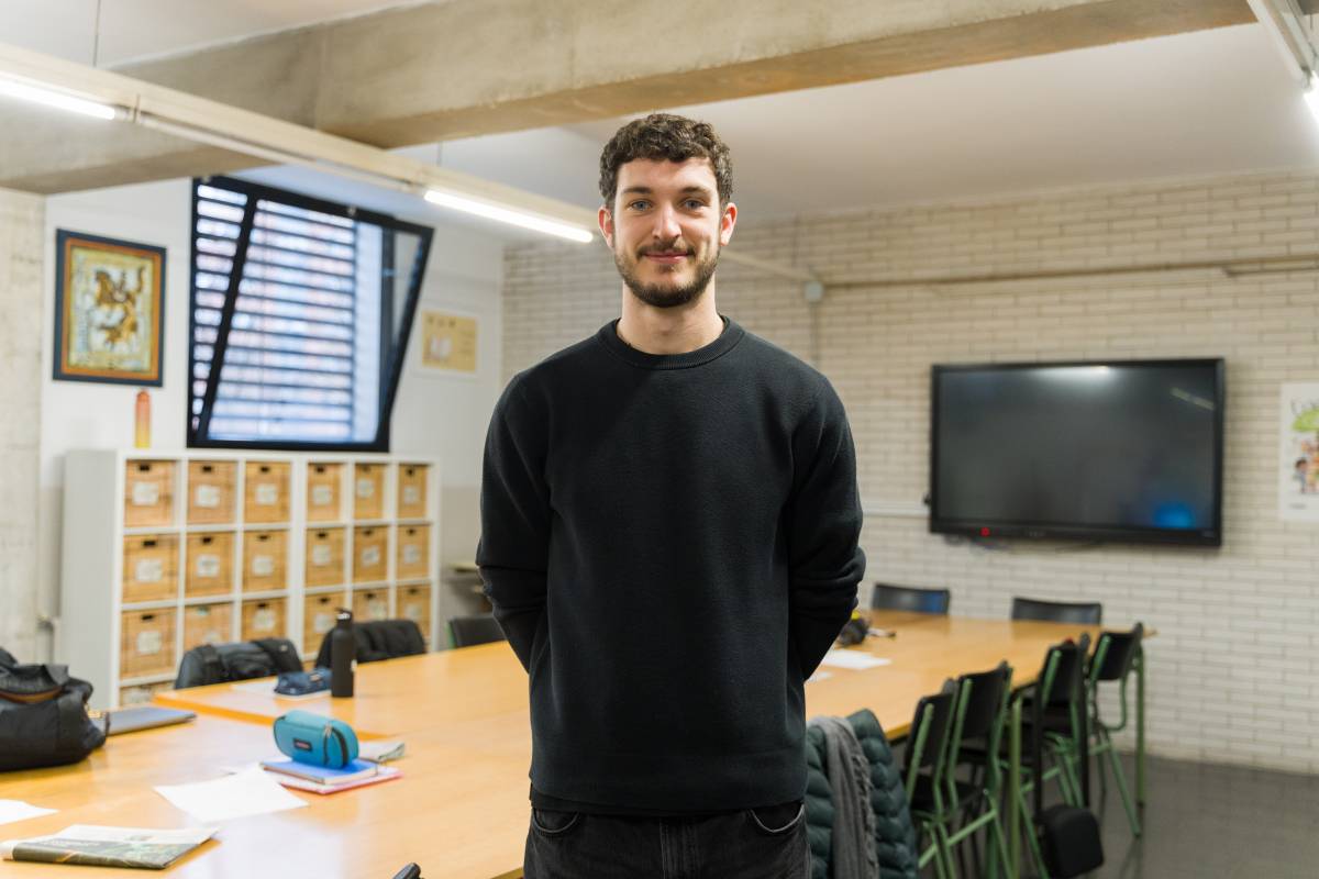 El Ryan, el jove australià que ha canviat la manera d'aprendre l'anglès a l'escola Torreguitart: 