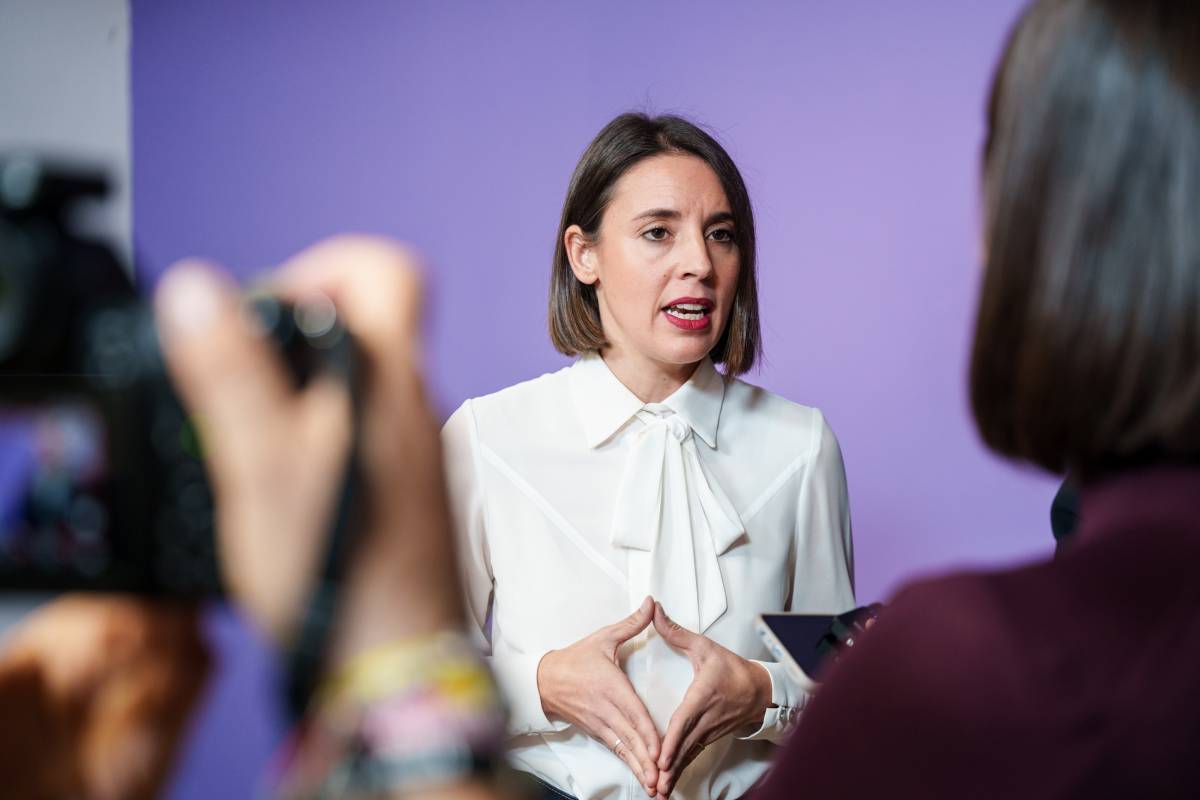 El PSOE i Podem pacten la regularització de mig milió de migrants