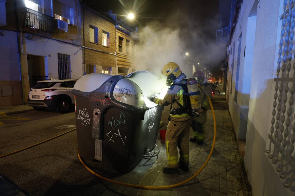 Crema de contenidors a Sabadell