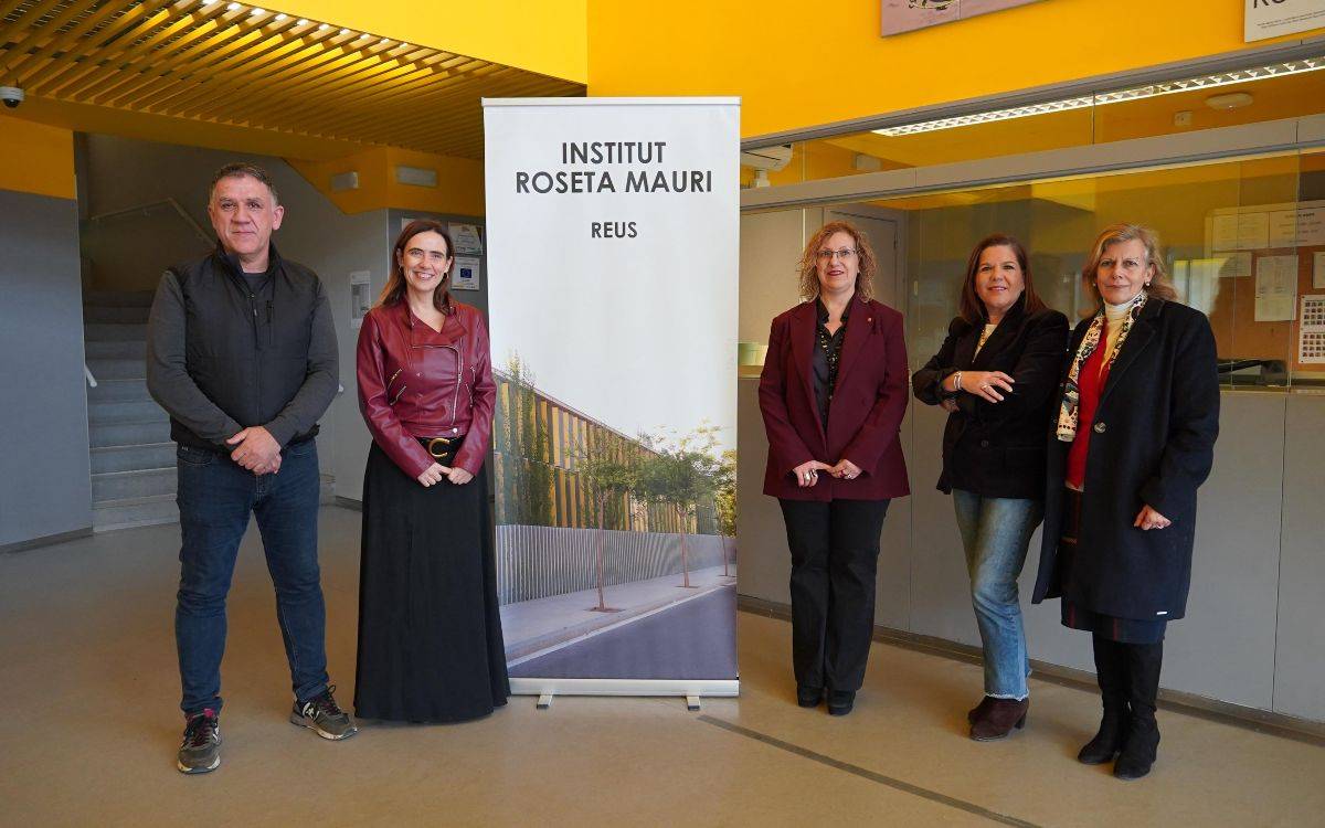 L’Institut Roseta Mauri, primer centre de secundària que reobre el menjador a Catalunya