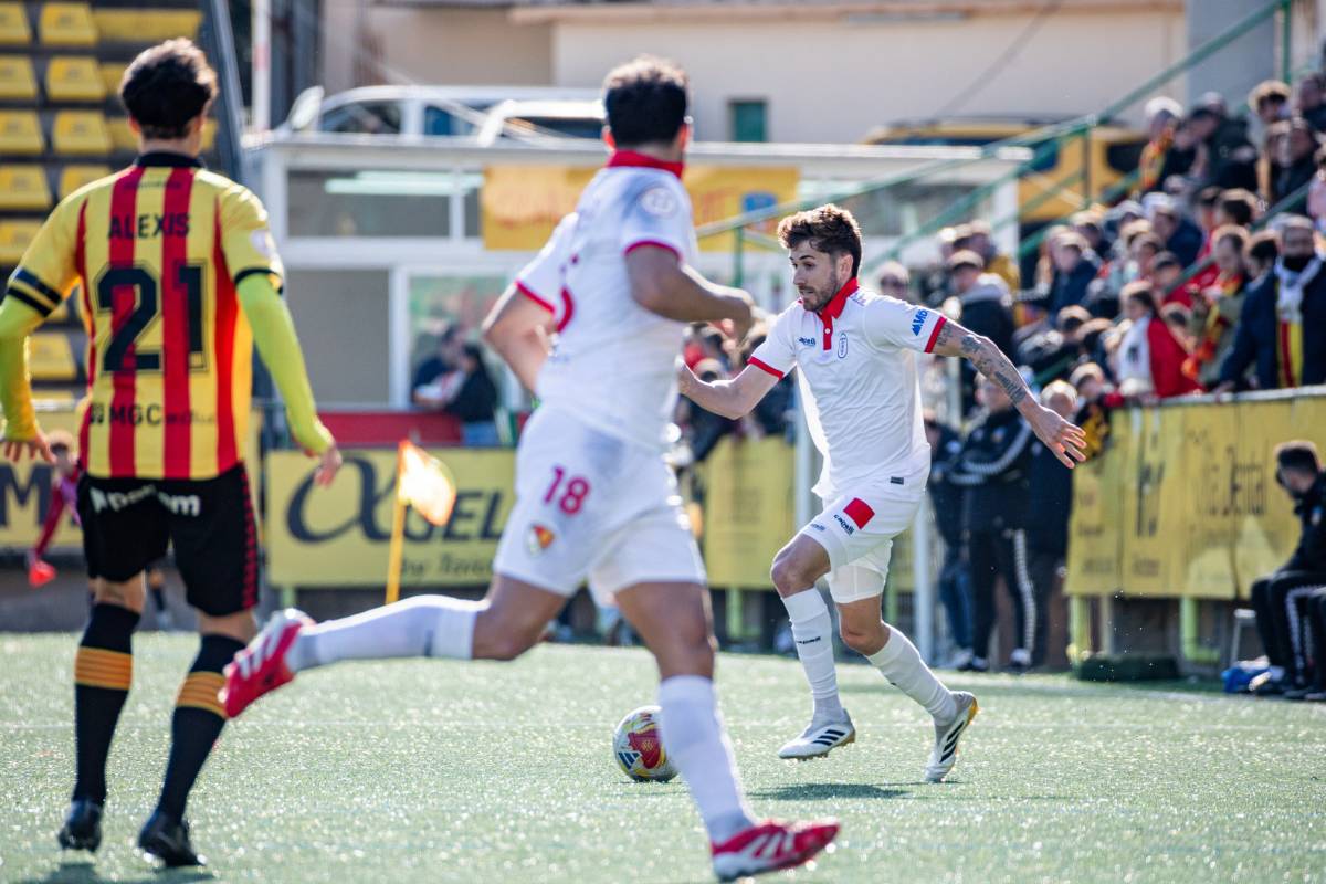 El Terrassa FC es queixa de l'arbitratge del partit al camp del Sant Andreu