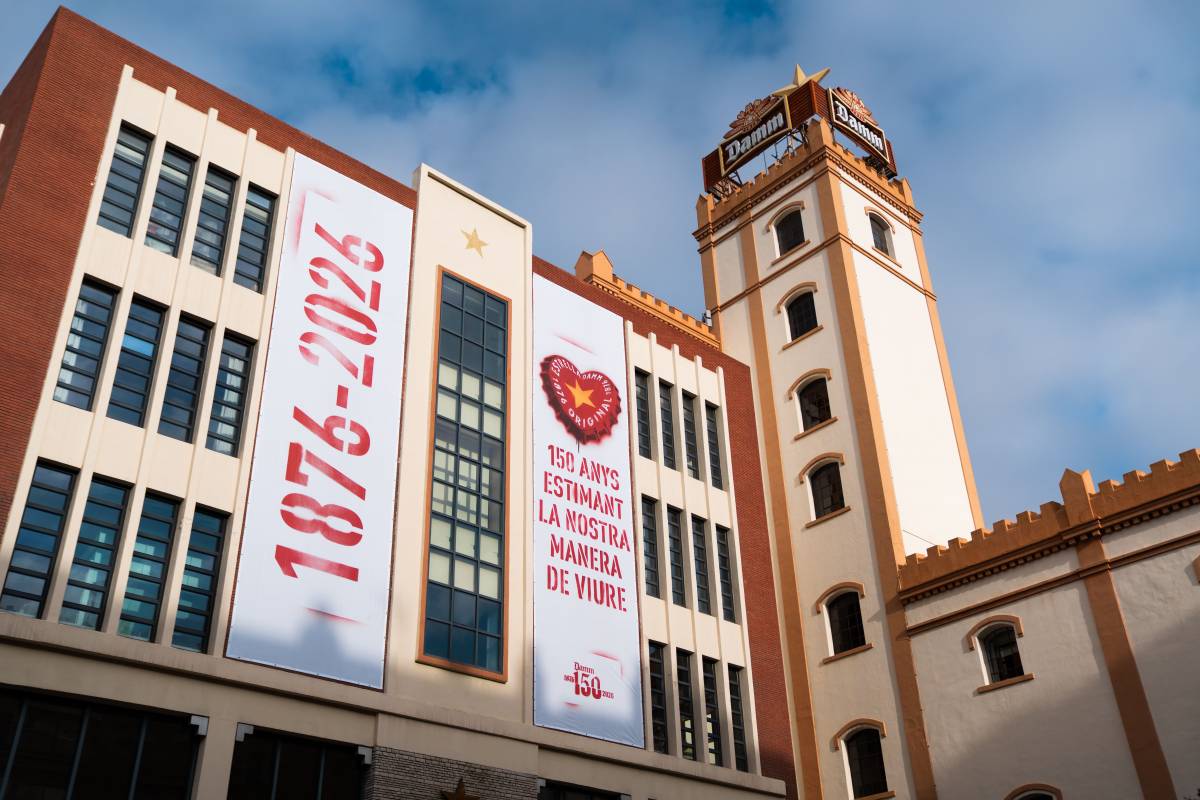 Una cervesa nova, música i novetats a l'Antiga Fàbrica: Damm celebra 150 anys
