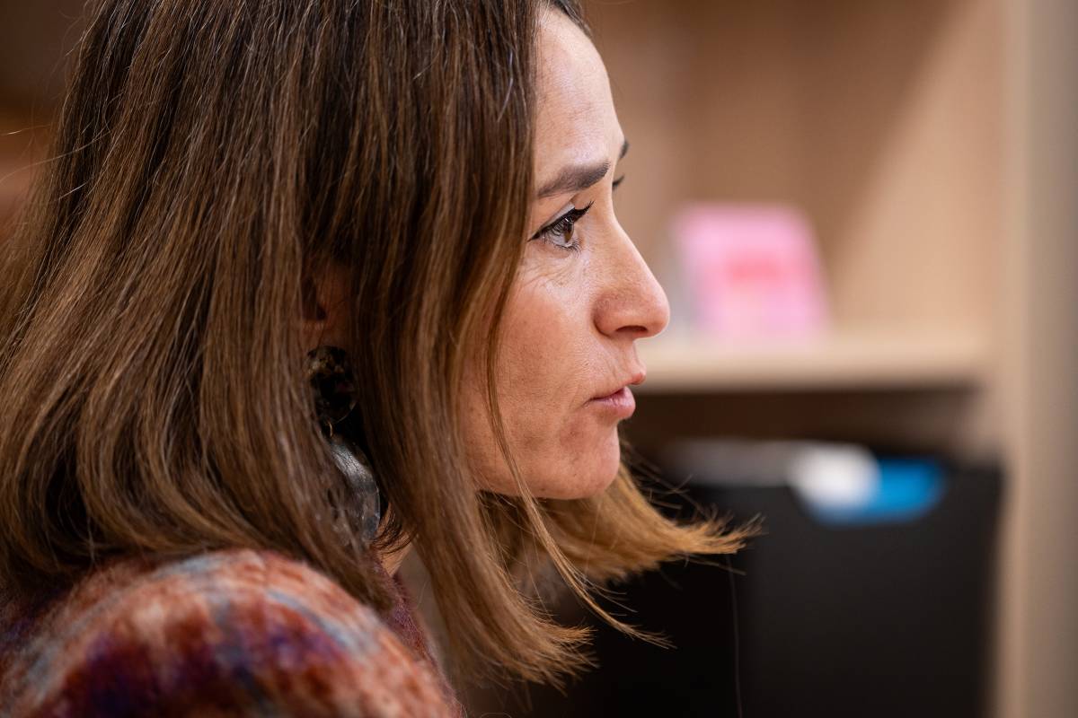 Marta Salicrú Comissionada d`Ús Social del Català - Hugo Fernández Marta Salicrú Comissionada d`Ús Social del Català