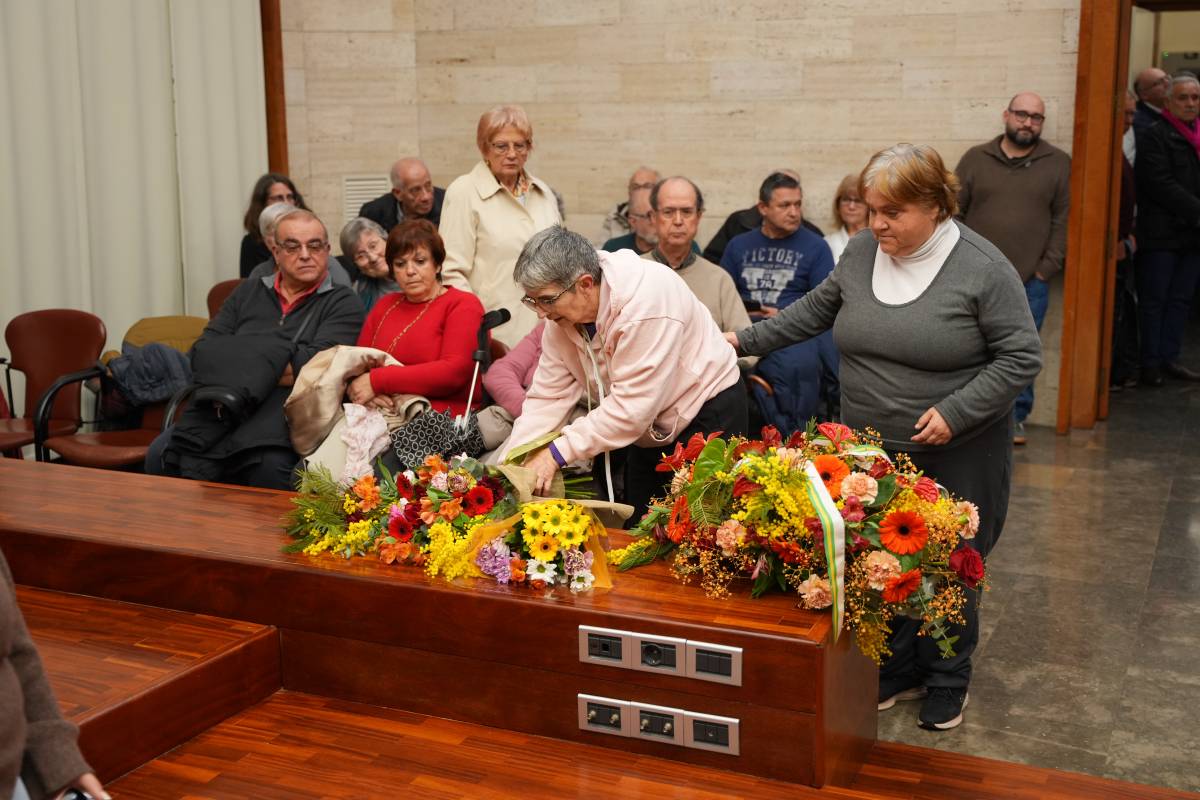 Homenatge a les víctimes de l`holocaust - David Chao Homenatge a les víctimes de l`holocaust