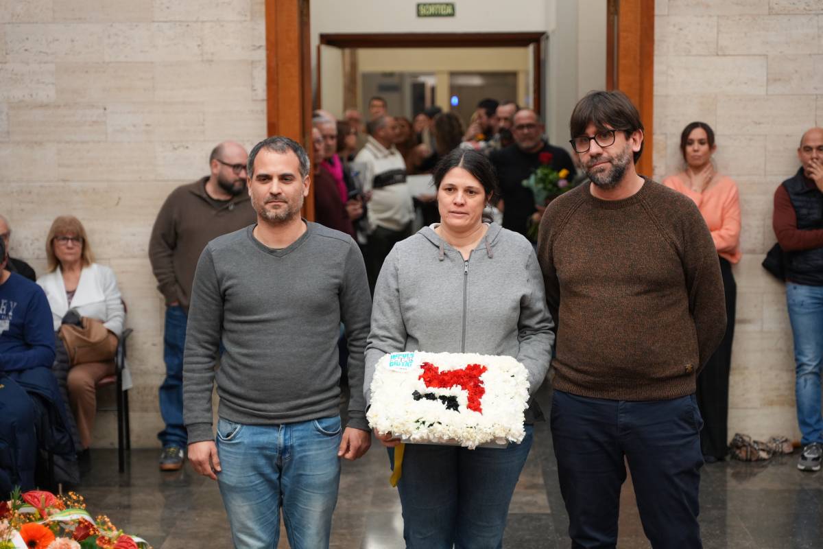 Homenatge a les víctimes de l`holocaust - David Chao Homenatge a les víctimes de l`holocaust