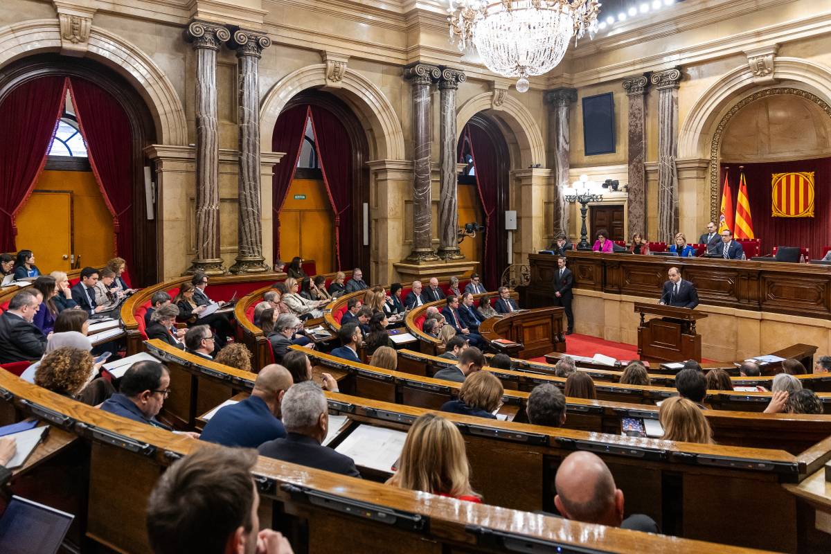 El Govern mira de capejar la crisi amb un «acord de país» per Rodalies