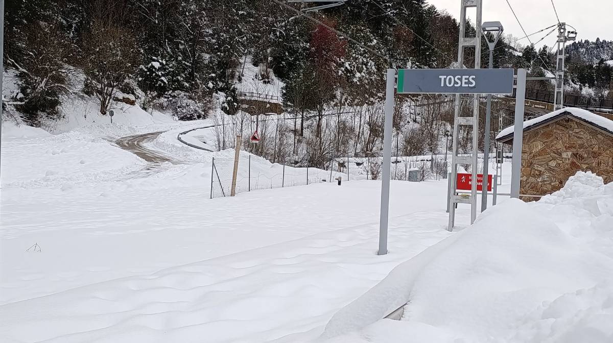 R3: la línia on neva i no té màquina per treure-la