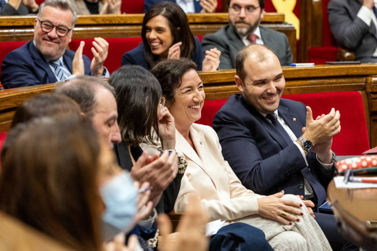 El Parlament valida la pròrroga pressupostària gràcies a PSC, ERC i Comuns