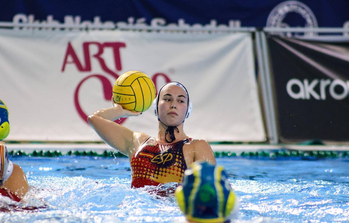 Nona Pérez, millor waterpolista europea: "Quan vaig començar no em podia imaginar tot el que he viscut"
