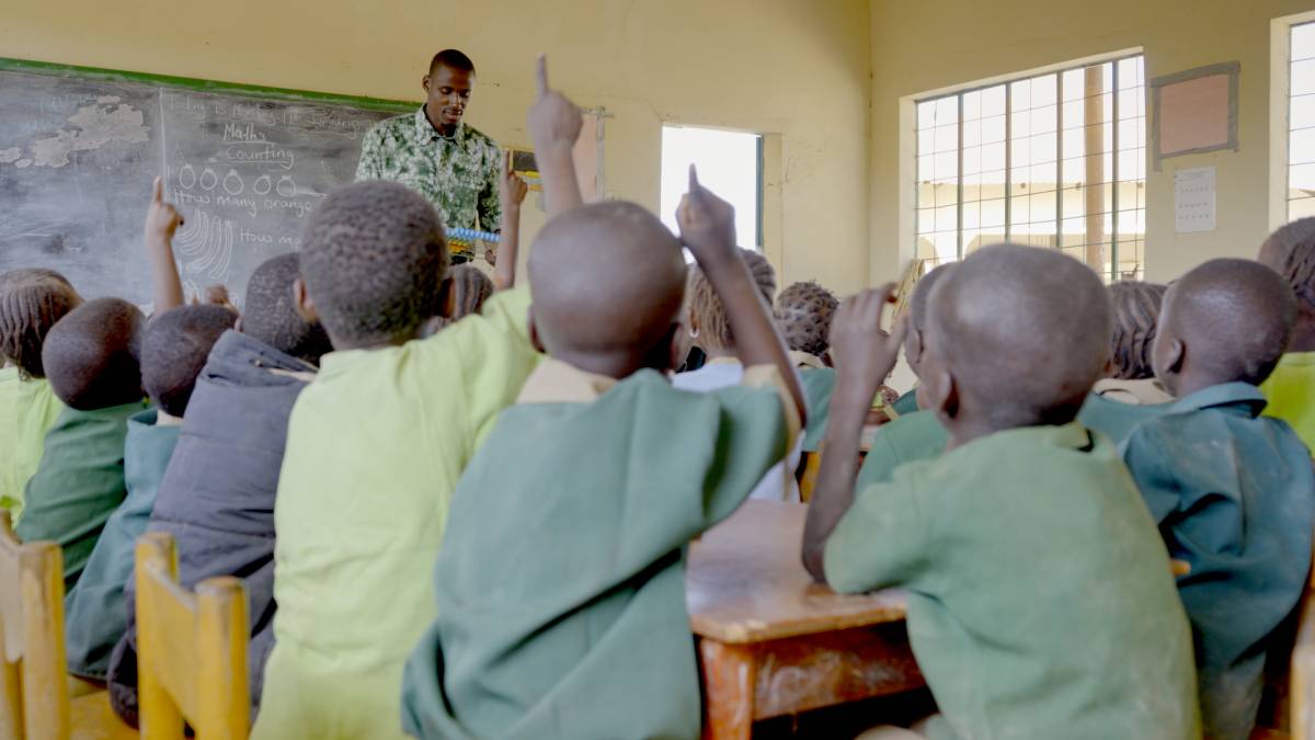 Alumnat de l`escola de Janjanbureh amb la qual col·labora Jambakasala - Ferran Ladero Alumnat de l`escola de Janjanbureh amb la qual col·labora Jambakasala