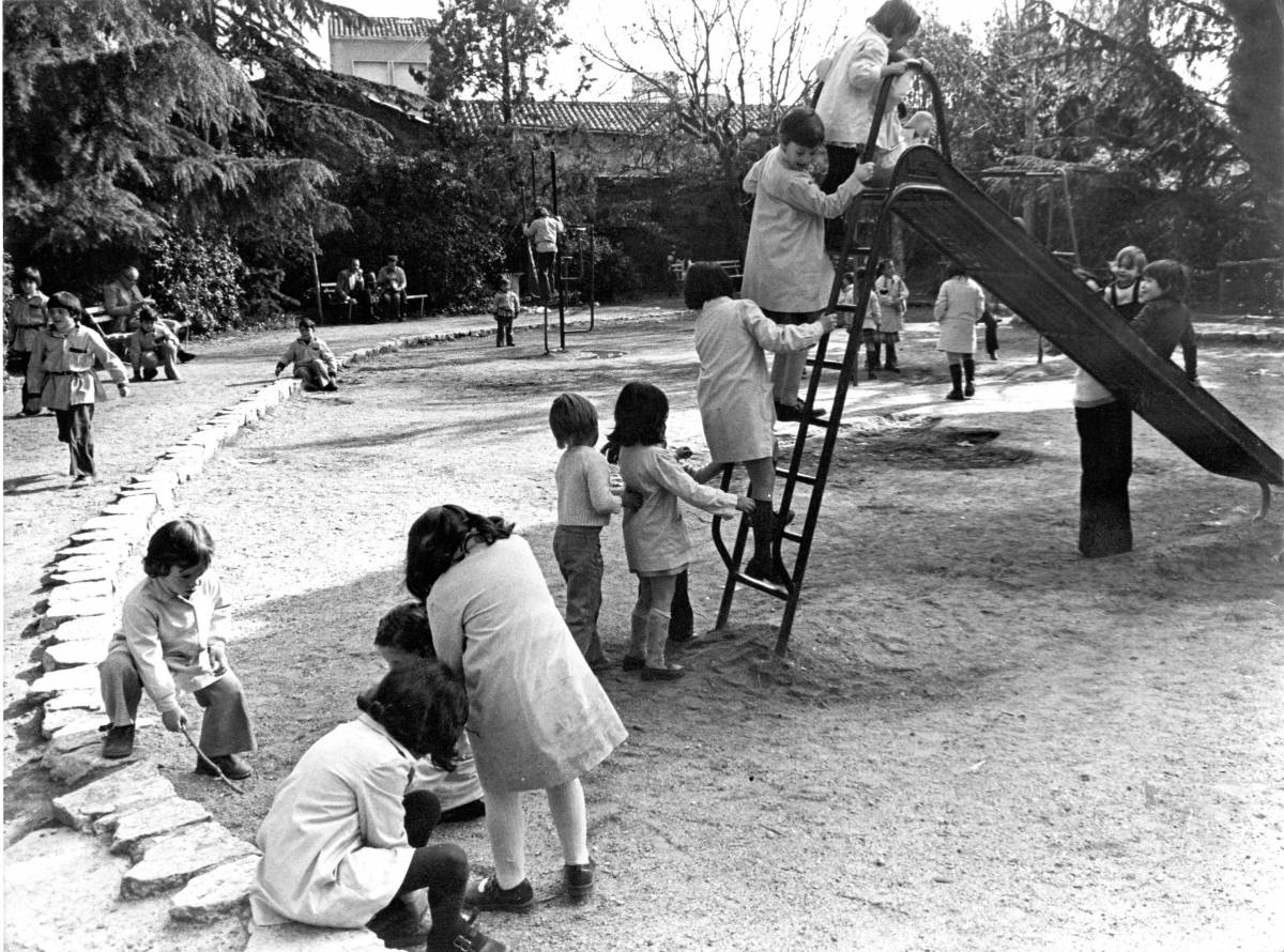 Una cua amable i sense cap retret