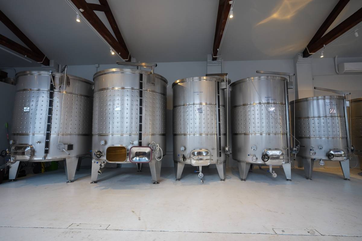 Tancs d'acer inoxidable del celler Rabassaires - DAVID CHAO