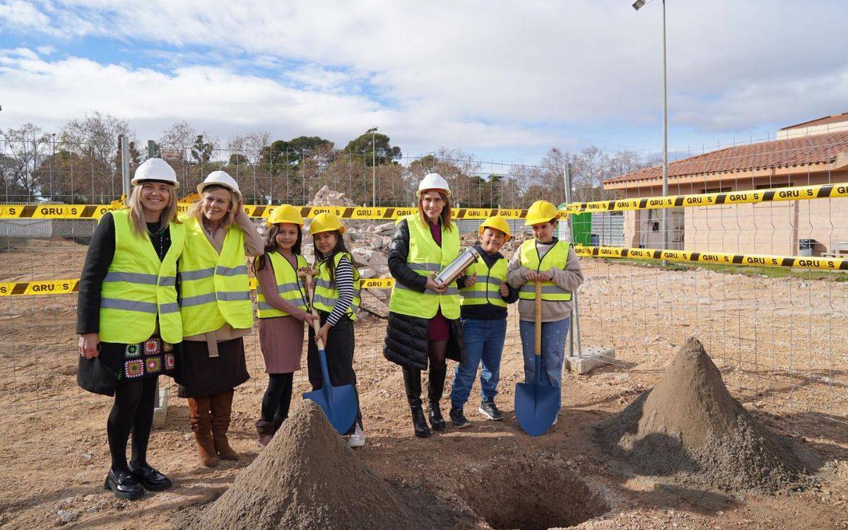 Reus posa la primera pedra de l'Escola Bressol Municipal L'Ametller