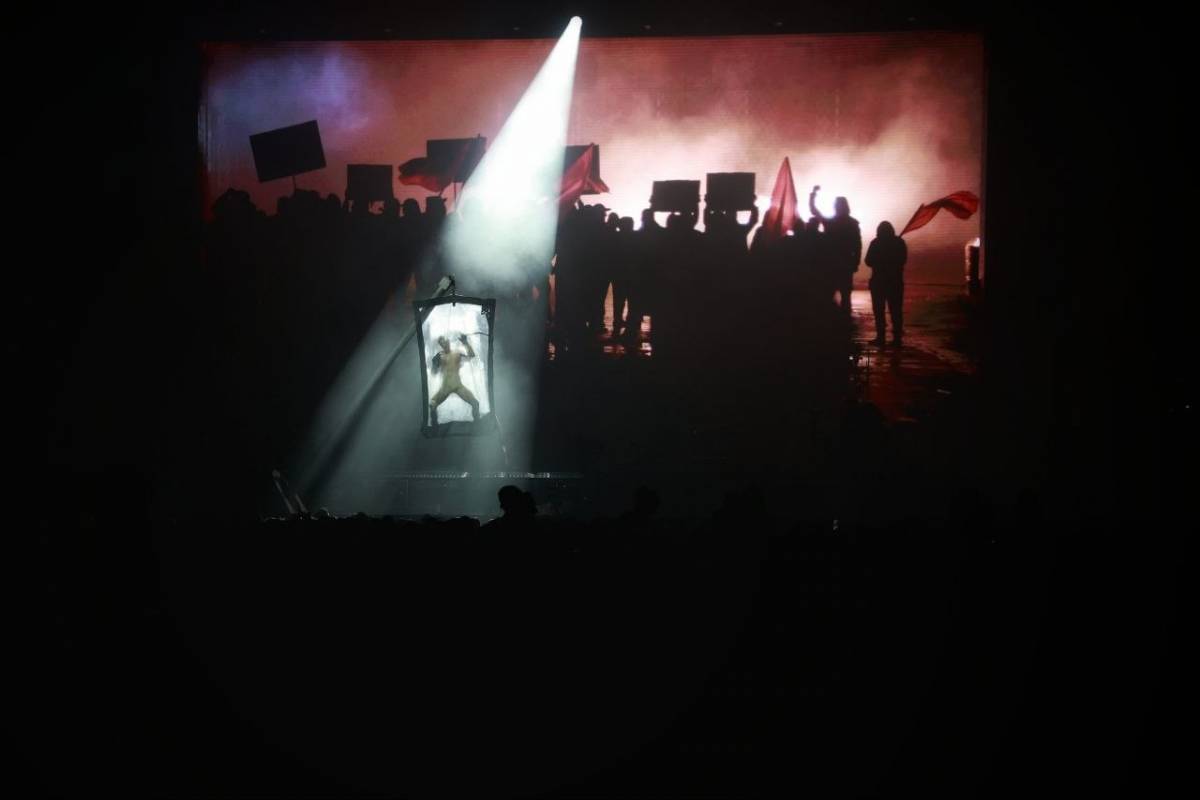 Rosalia irromp com a sorpresa del concert per Palestina al Palau Sant Jordi