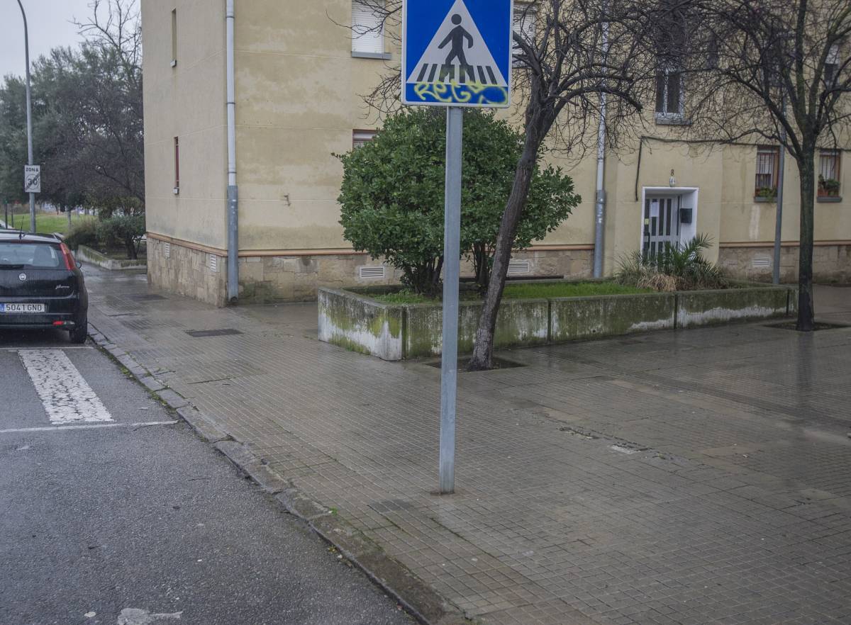 Carrer de la Castellassa - Nebridi Aróztegui Carrer de la Castellassa