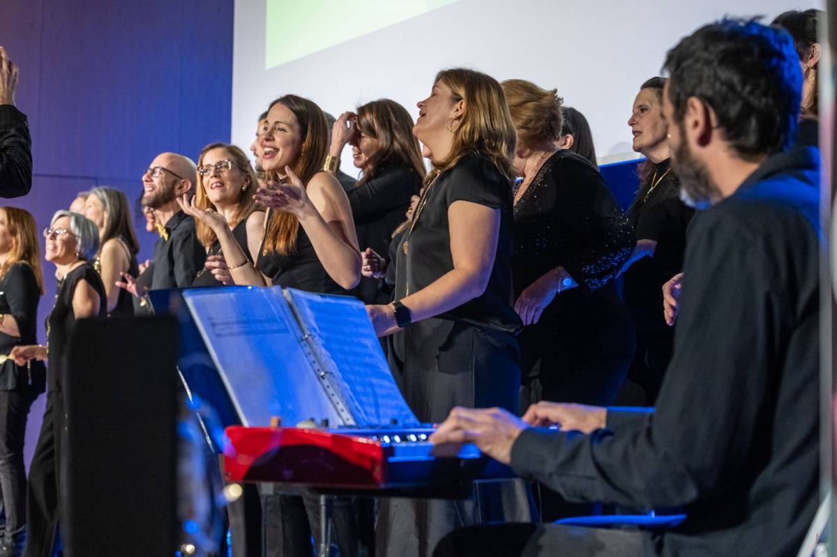 Concert solidari de Gospel Vallès - JUANMA PELÁEZ Concert solidari de Gospel Vallès