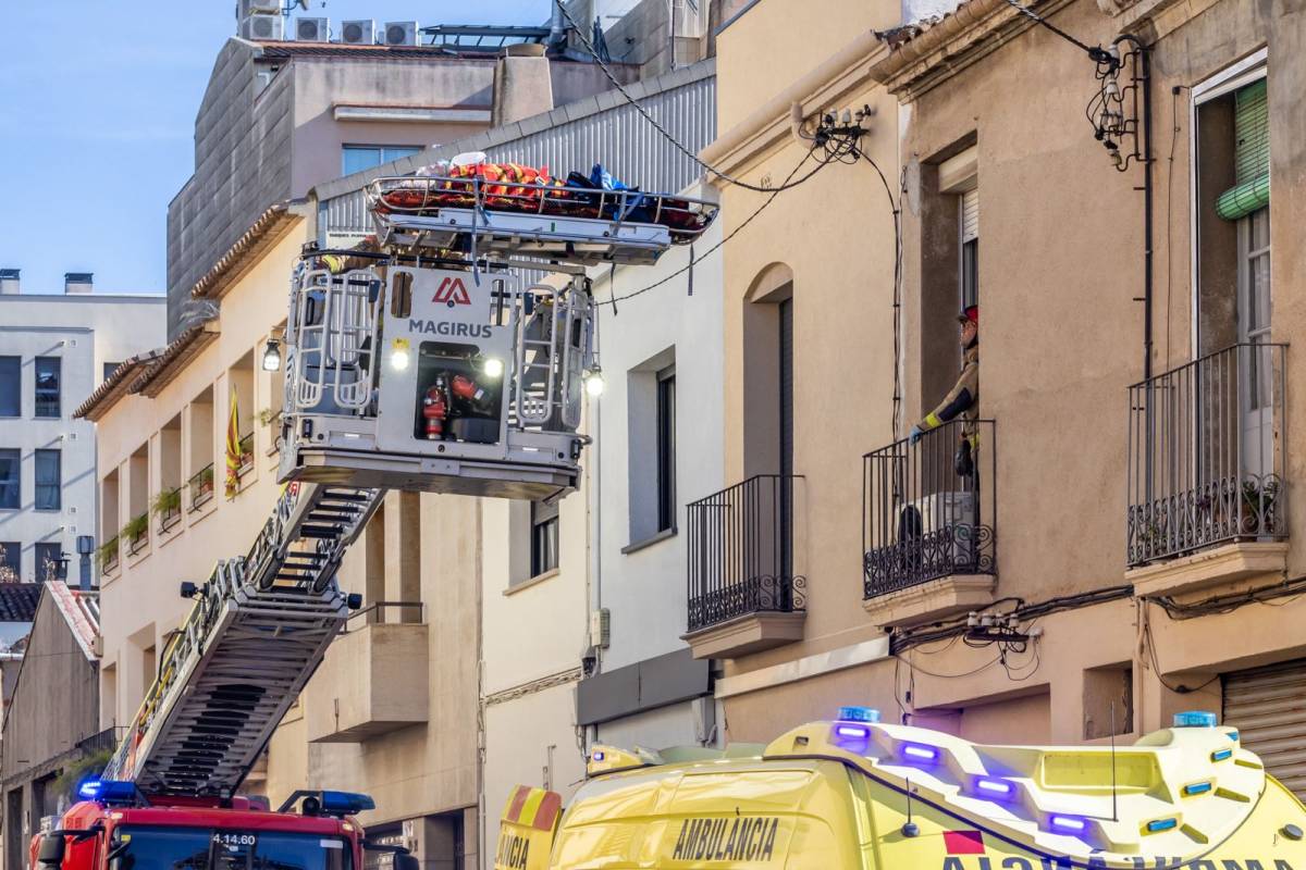 Trasllat al carrer de Tetuan - JUANMA PELÁEZ