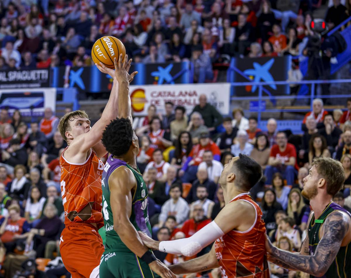 El Baxi Manresa no pot amb la qualitat de l’Unicaja Màlaga (92-98)