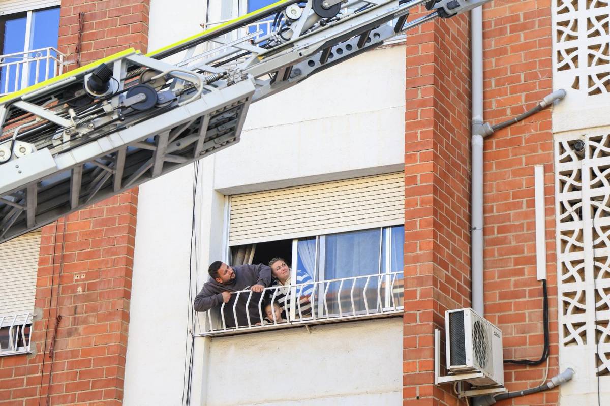 Incendi domèstic a Can Rull - VÍCTOR CASTILLO Incendi domèstic a Can Rull