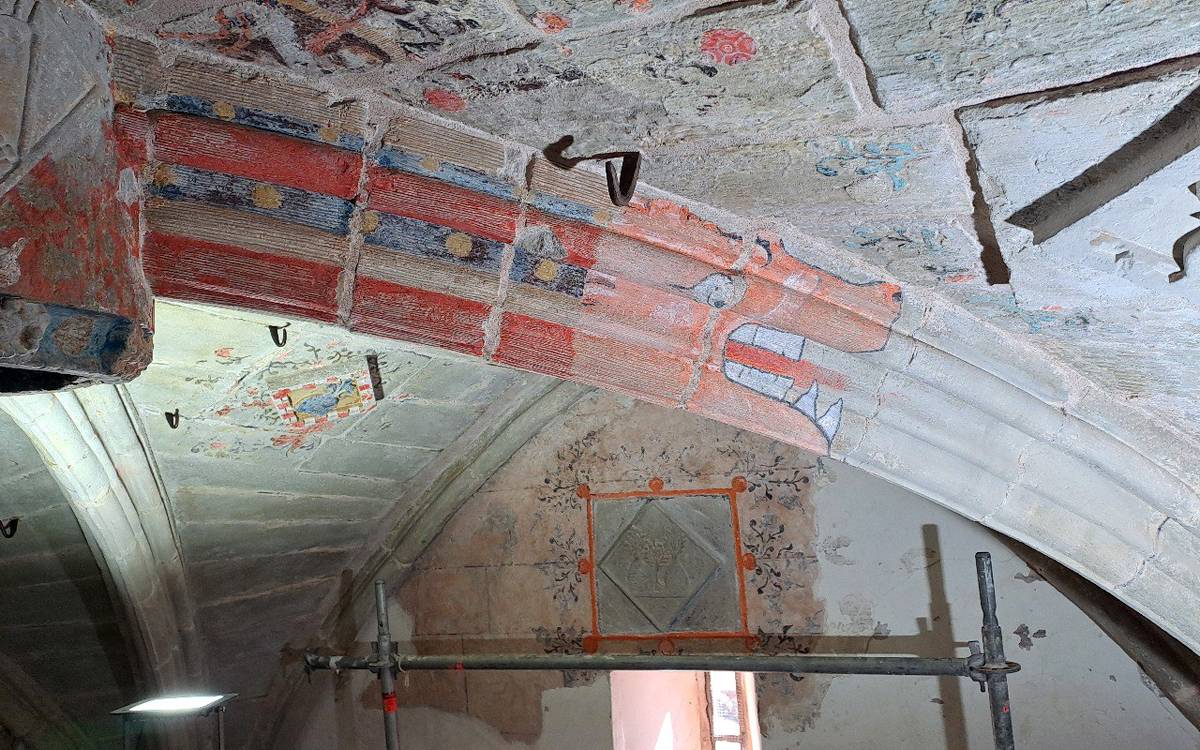Santpedor organitza visites per descobrir les pintures murals restaurades de l'ermita de Sant Francesc