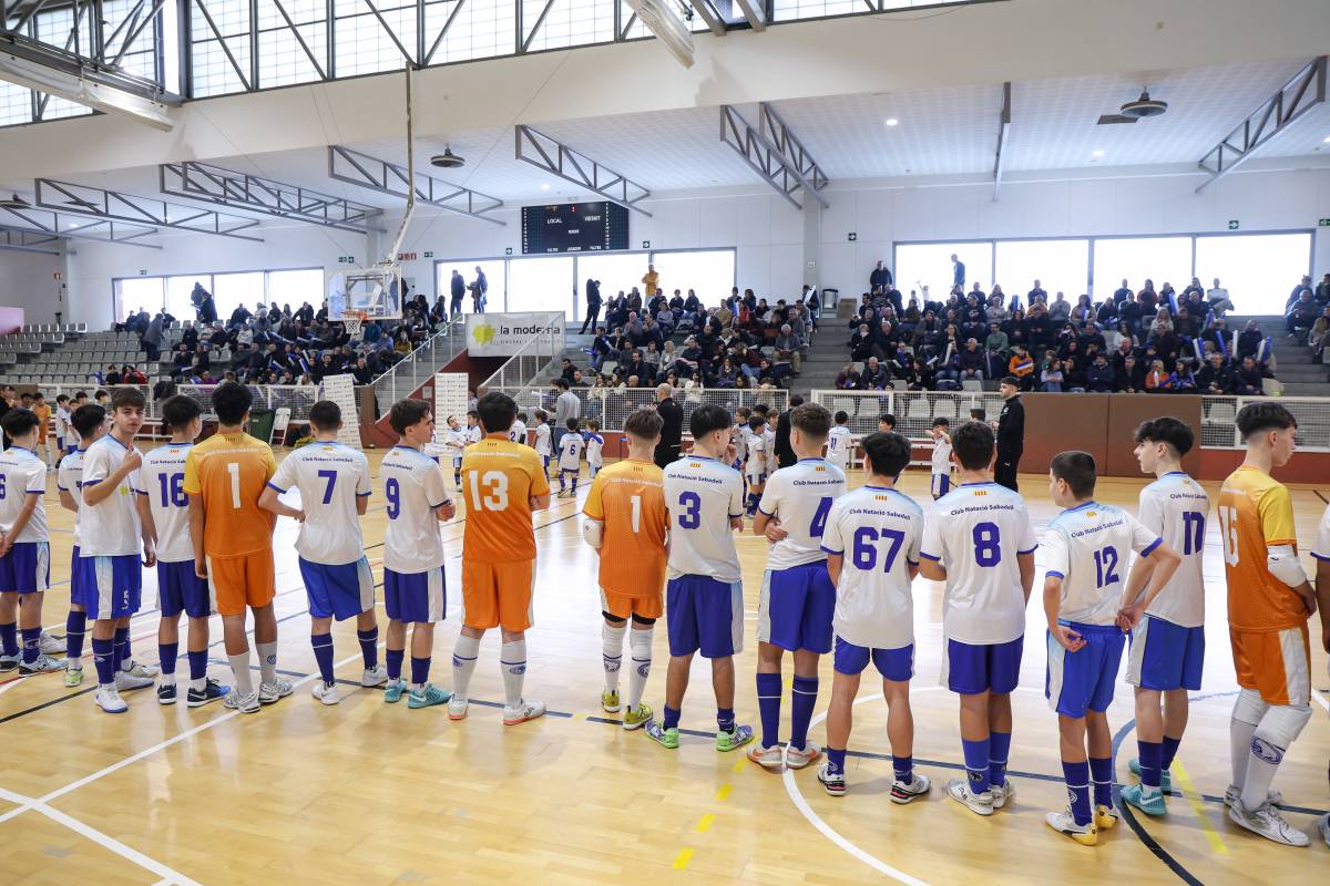 La presentació dels equips de la secció en la 25-26