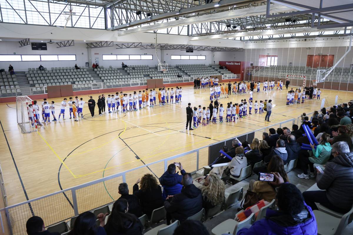 La presentació dels equips de la secció en la 25-26