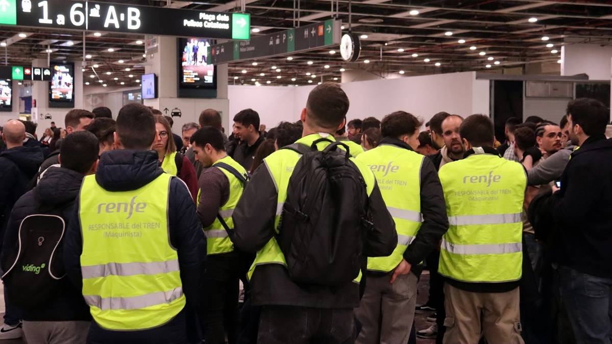 ERC demana que la nova direcció de Rodalies no accepti «xantatges» dels maquinistes