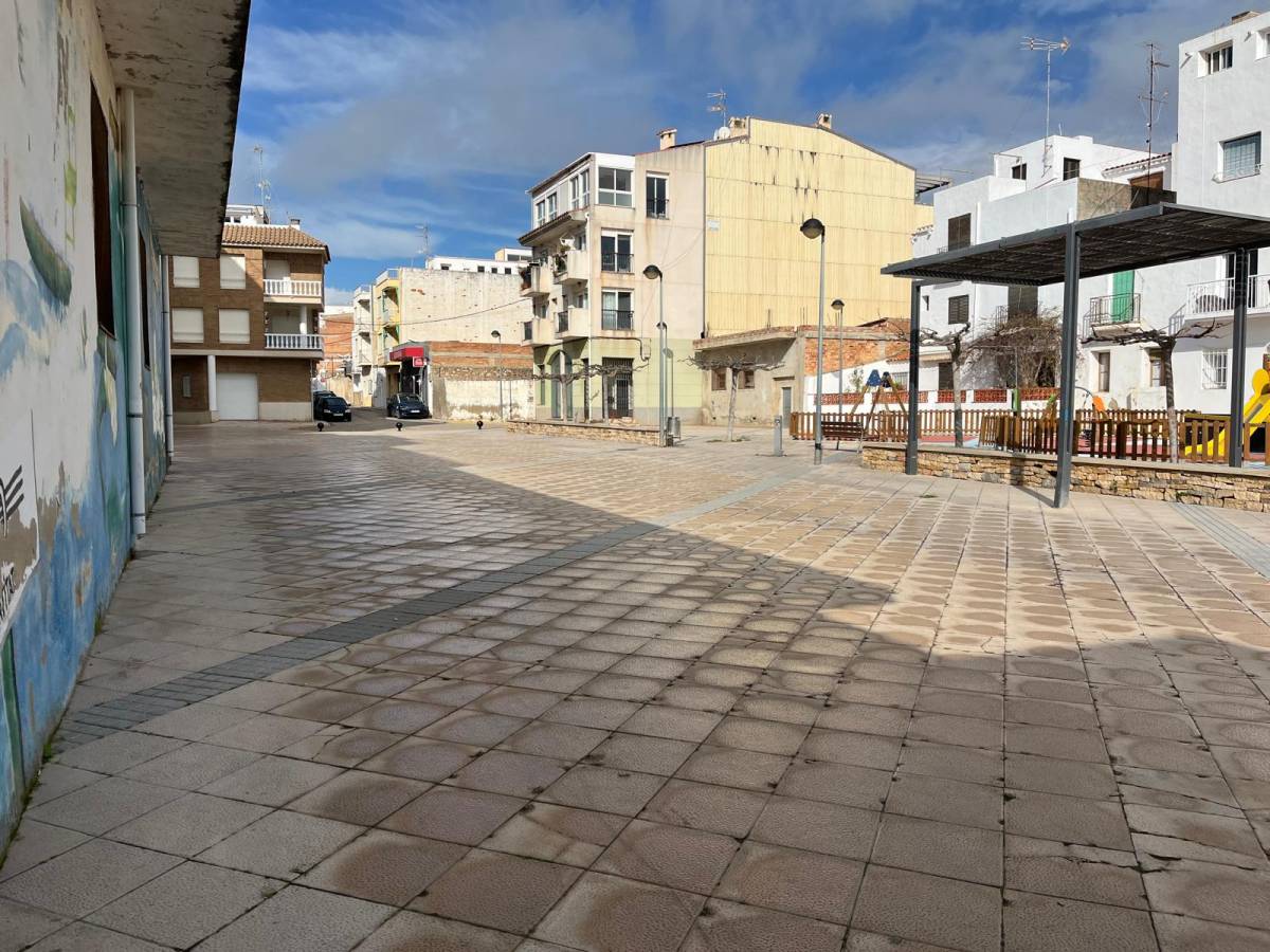 Plaça que afecta la baixada de l`aigua pel barranc de Sant Jaume a les Cases d`Alcanar.