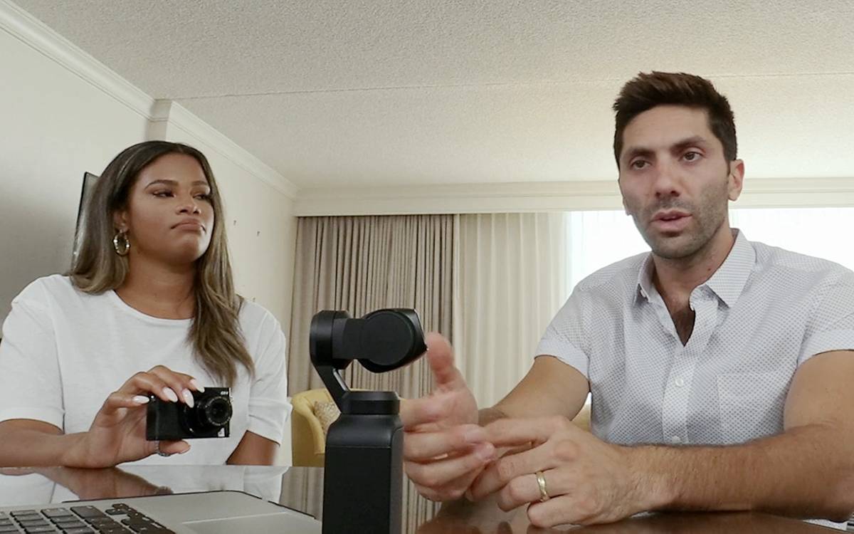 La Biblioteca de Sant Fruitós impulsa un cinefòrum sobre els riscos de les relacions digitals