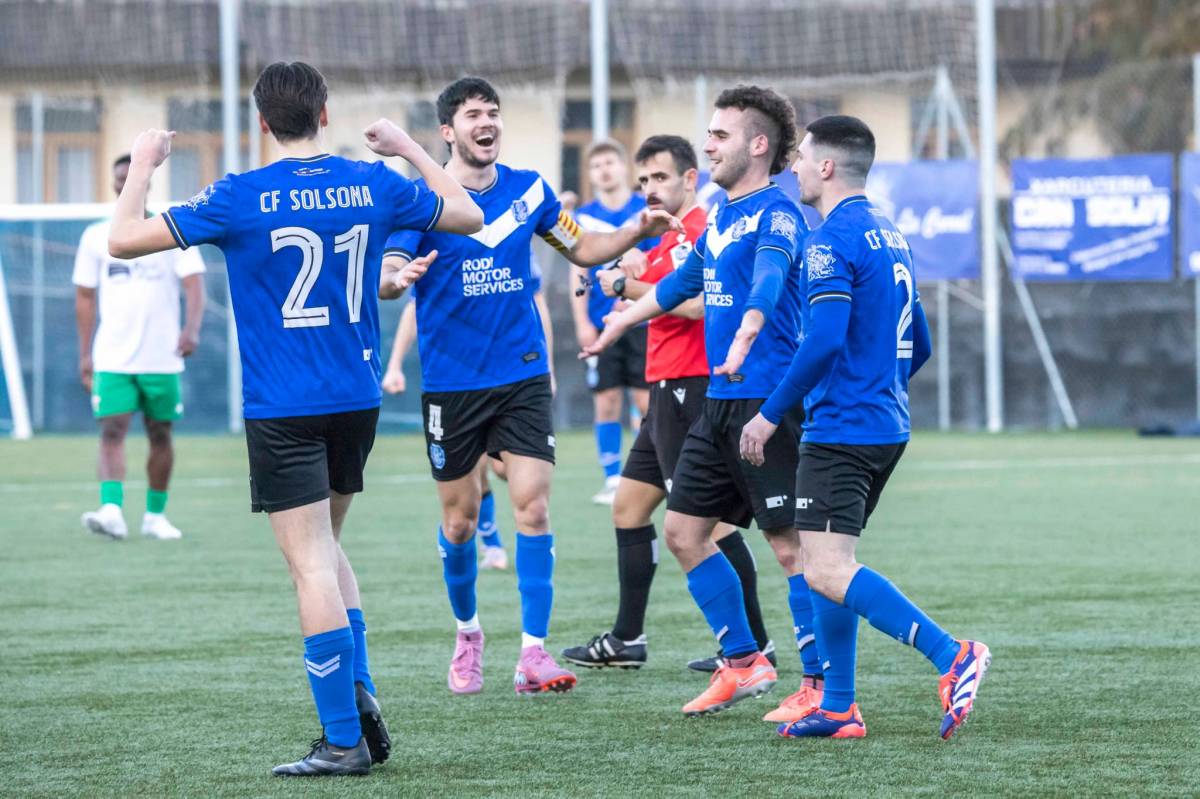 Celebrant el cinquè gol - Víctor Pisa Celebrant el cinquè gol