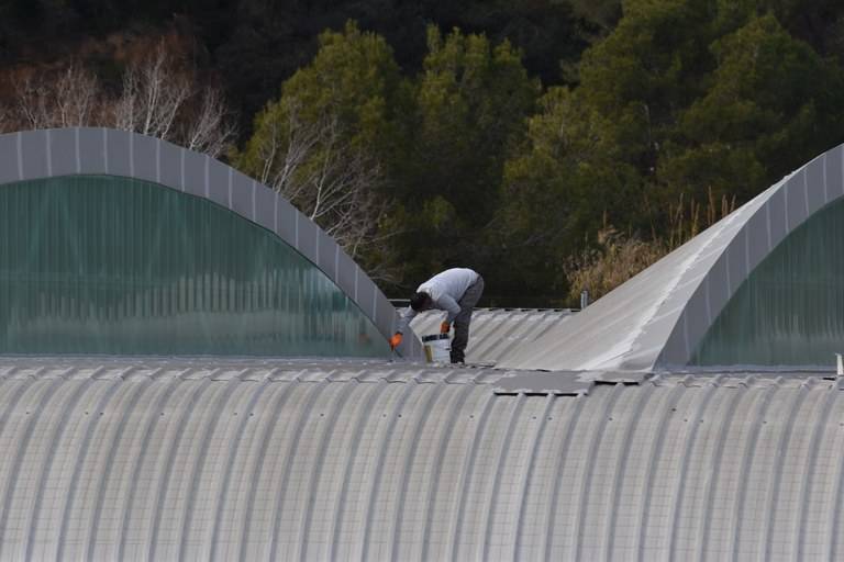Arrenca la segona fase per acabar amb les goteres del pavelló municipal de Viladecavalls