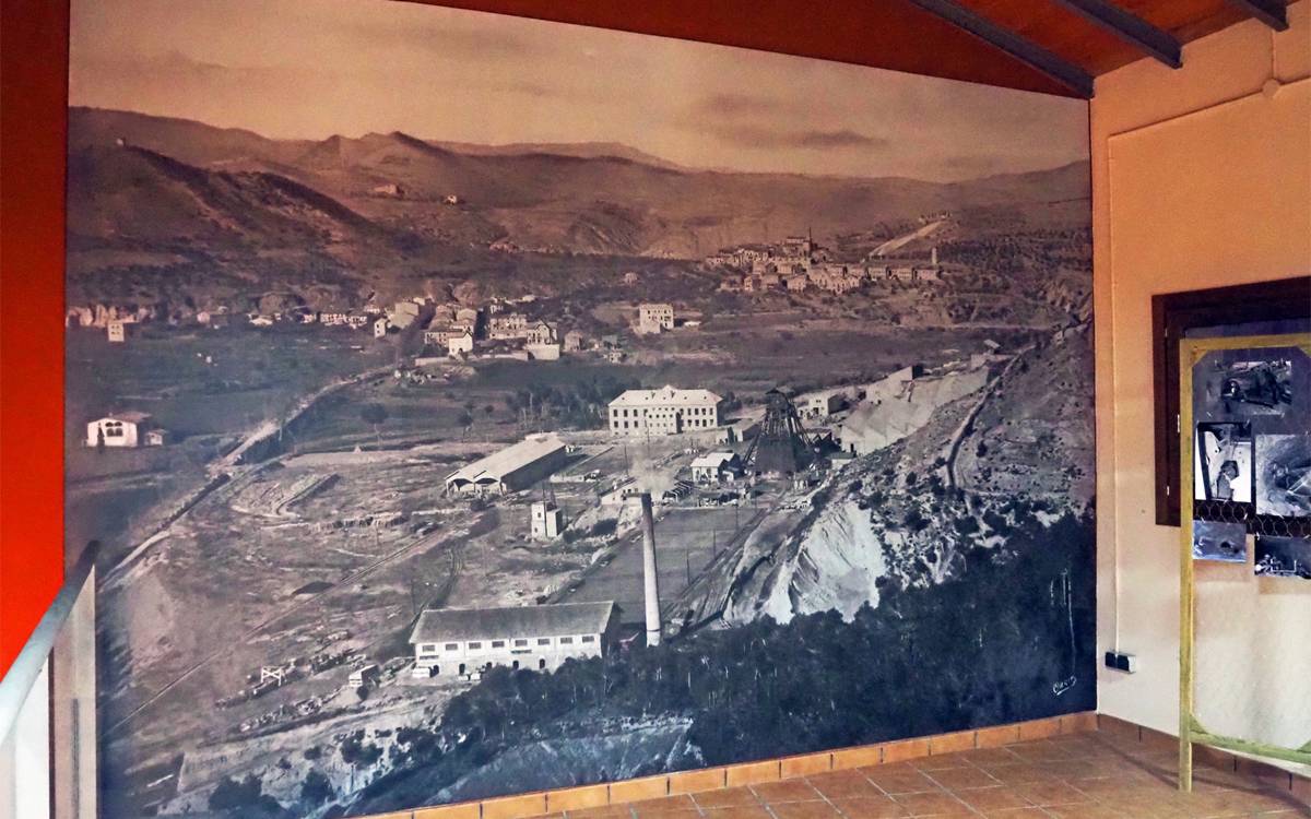 El Museu de la Mineria de Súria incorpora una fotografia històrica dels anys vint