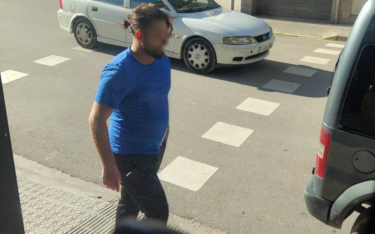 Brutal pallissa a la vista dels usuaris de càrdio d'un gimnàs de Manresa