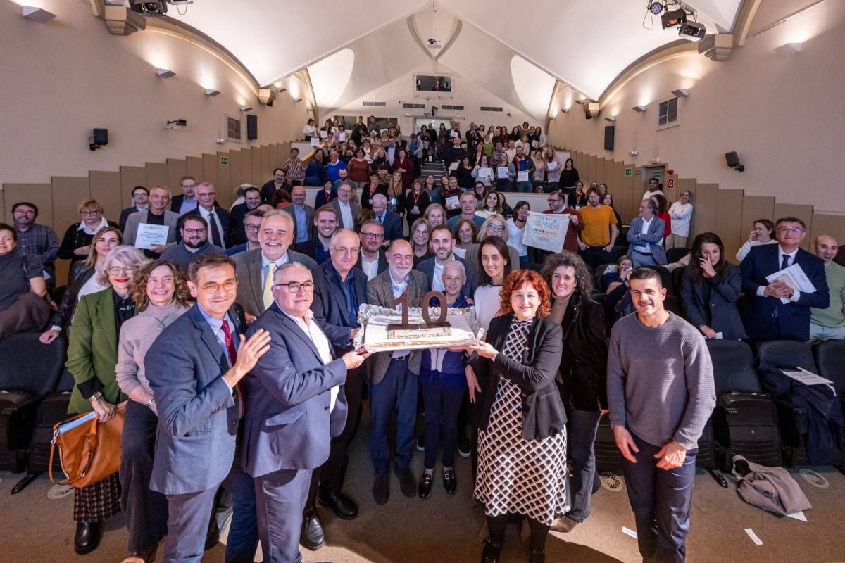 Recooperem bufa deu espelmes 