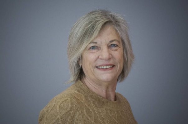 “L’alcalde s’equivoca; no dependre de ningú també resta relacions útils a la ciutat”