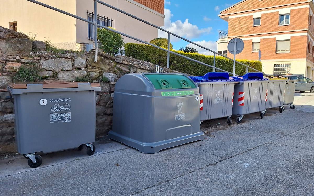 Sant Salvador de Guardiola activa els contenidors tancats per millorar el reciclatge