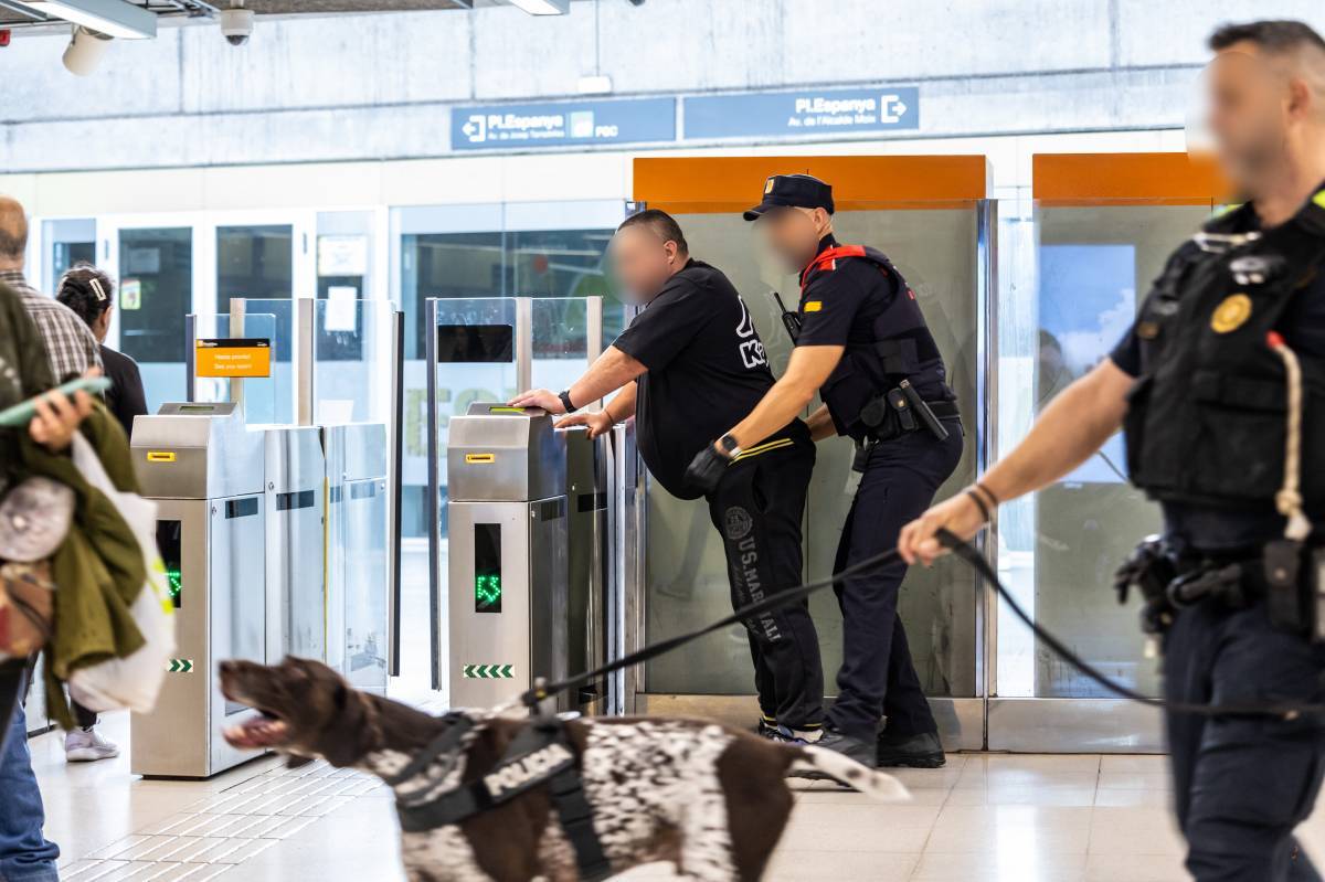 Quatre detinguts en un dispositiu policial a l’estació de Sabadell Centre