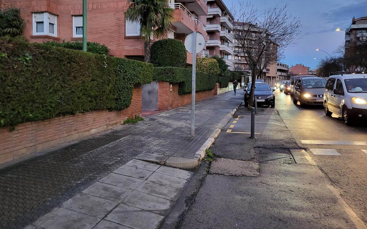 Dilluns començaran les obres d'ampliació d'un tram de la vorera a l'avinguda de les Bases