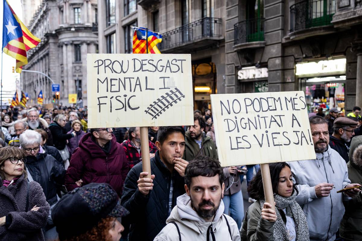 L'independentisme torna als bàsics a mig gas