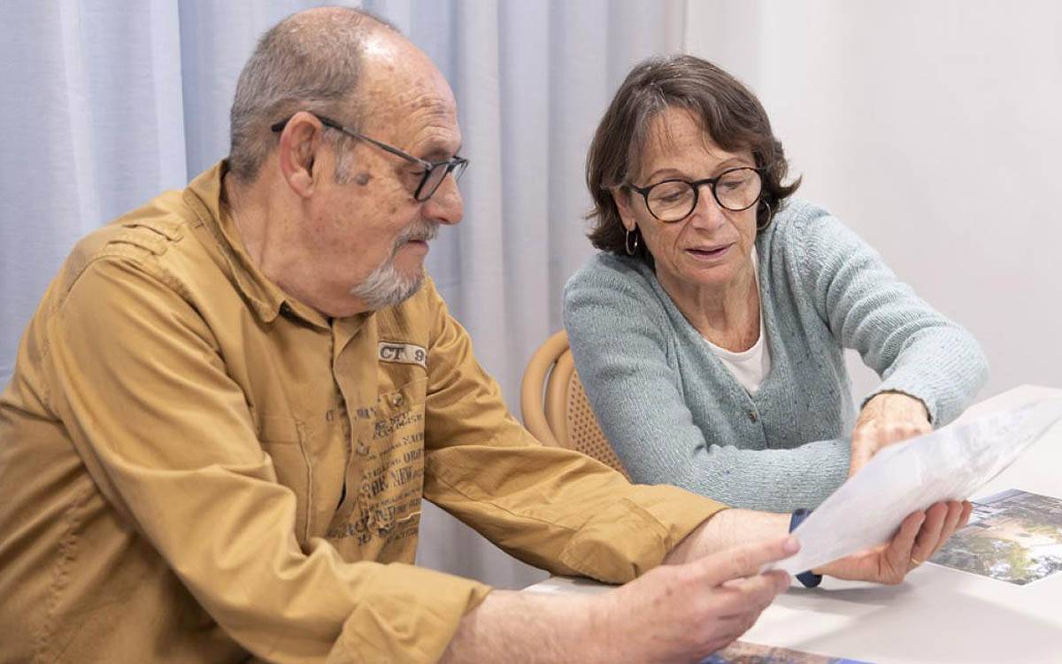 Un espai a Manresa que frena l'oblit: el programa que reforça la memòria i dona temps