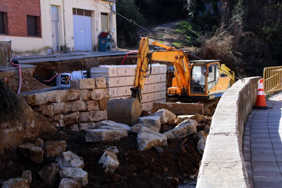 Resignació entre els veïns d'Anglès afectats pel tall d'aigua: «Ha sigut incòmode»