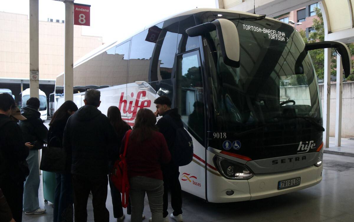 Hife reforça amb quinze busos les línies que connecten Terres de l'Ebre amb Tarragona i Barcelona