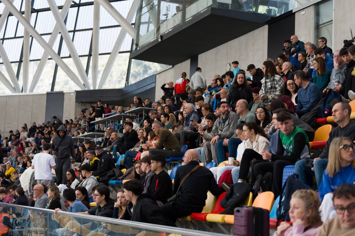 La Pista Coberta va presentar un gran aspecte durant les dues jornades d`atletisme