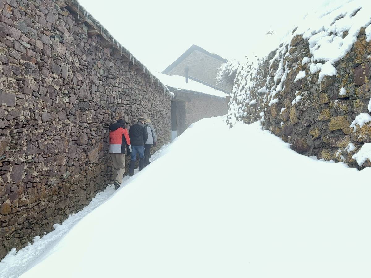Feina nova, vida nova: es busquen treballadors al poble més alt de Catalunya