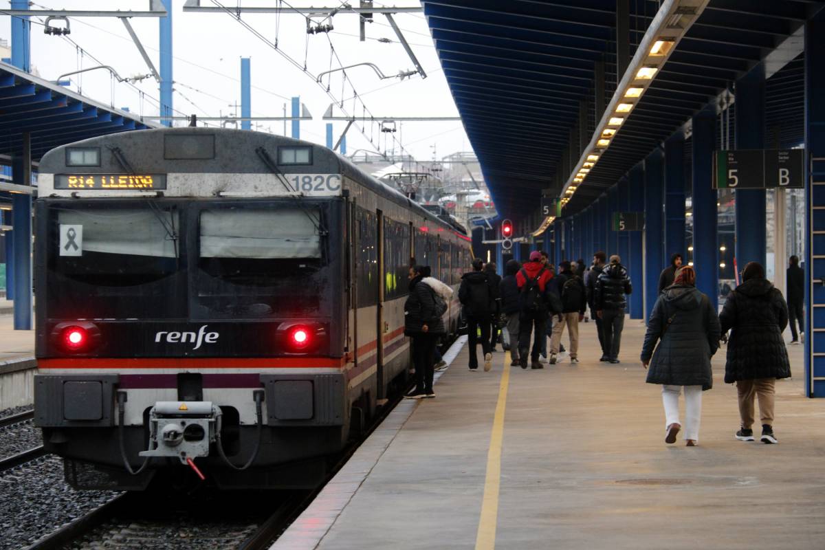 Puntualitat del servei Avant i retards dels trens AVE a Lleida