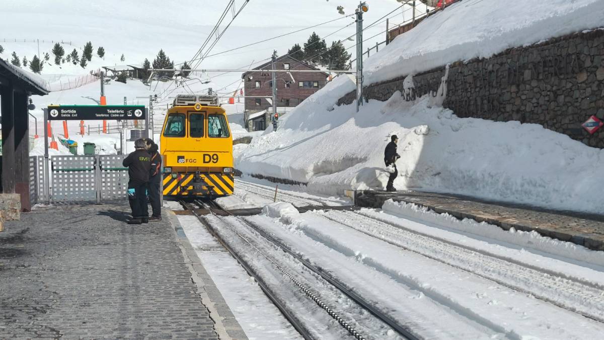 Robatori de pel·lícula a una Vall de Núria coberta per la neu