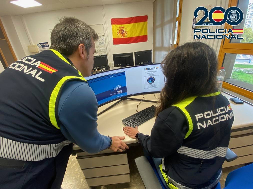 Detinguda a Guissona una antiga víctima del «fals amor» reconvertida en col·laboradora d’una estafa bancària