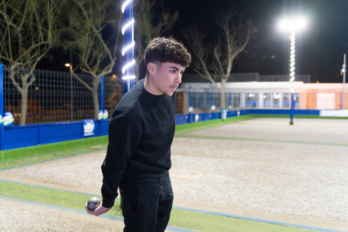 El jove terrassenc ha guanyat el campionat d`Espanya per Comunitats amb la Selecció Catalana 