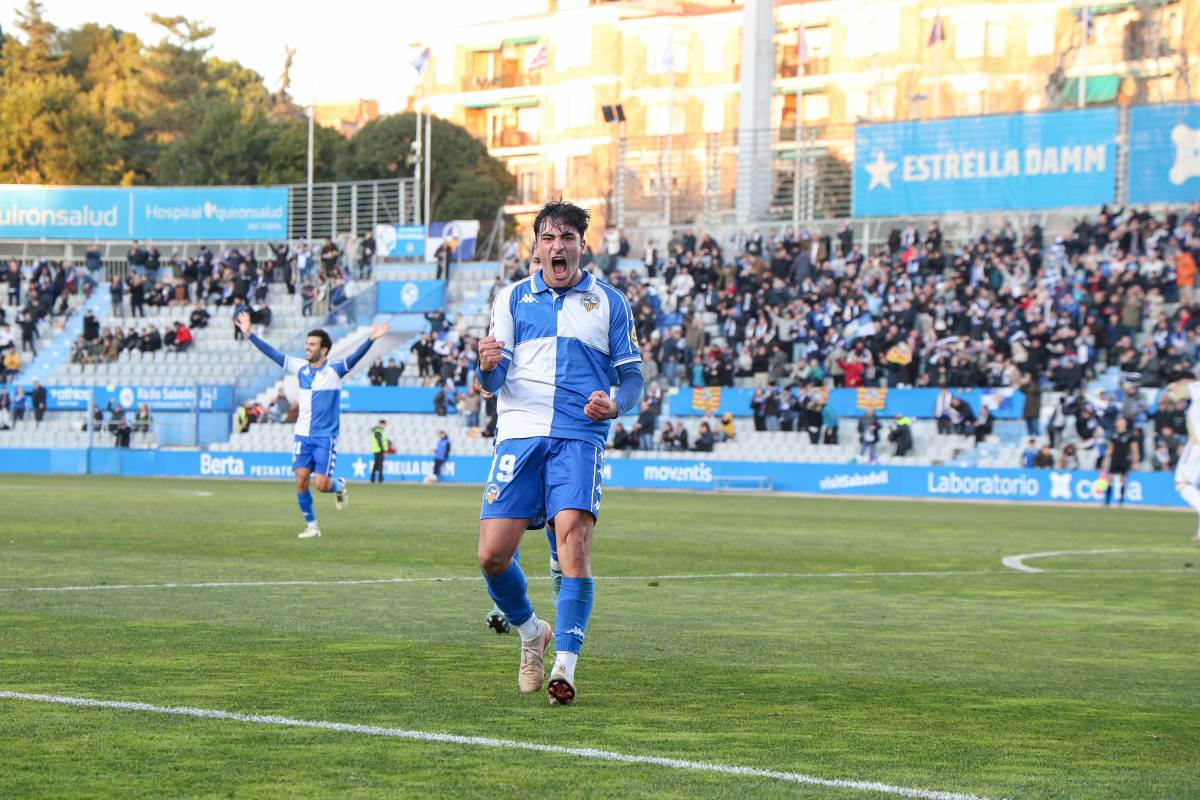 Javi López-Pinto: "Els plantejaments dels altres equips demostren que ens veuen com el rival a batre"
